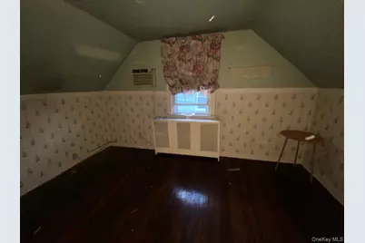 10 Purdy Court, Rockville Centre, NY 11570 - Photo 8