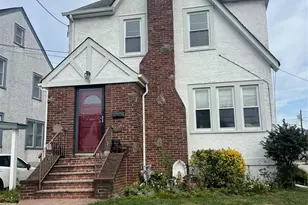 90 Pearsall Ave, Lynbrook, NY 11563 - Photo 4