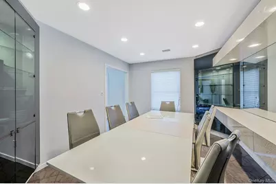 19 Dumond Place, Coram, NY 11727 - Photo 10