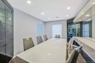 19 Dumond Pl, Coram, NY 11727 - Photo 10