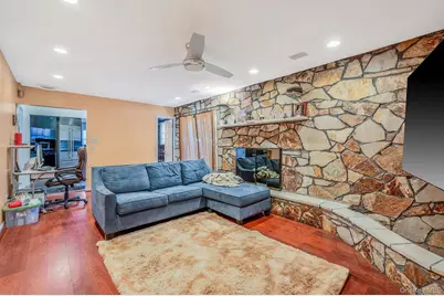 19 Dumond Place, Coram, NY 11727 - Photo 14