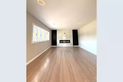 109 North Drive, Massapequa, NY 11758 - Photo 12