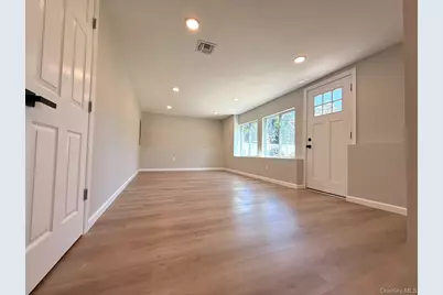 109 North Drive, Massapequa, NY 11758 - Photo 18