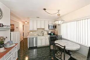 114 Twig Ln, Levittown, NY 11756 - Photo 2