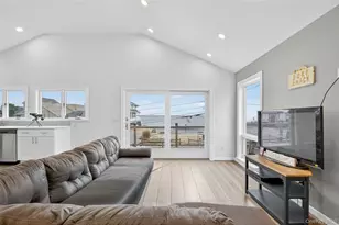 88 Bayview Ave W, Lindenhurst, NY 11757 - Photo 10