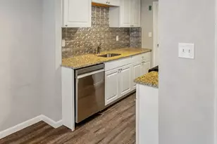 100 Glen Hollow Dr, Port Jefferson Station, NY 11776 - Photo 8