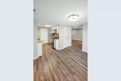 100 Glen Hollow Drive, Port Jefferson Station, NY 11776 - Photo 12