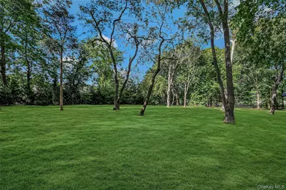 192 Burtis Lane, Muttontown, NY 11791 - Photo 48