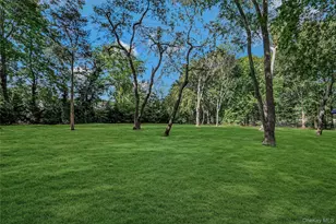 192 Burtis Ln, Muttontown, NY 11791 - Photo 48