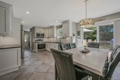 3 Farmhouse Drive, Ridge, NY 11961 - Photo 10