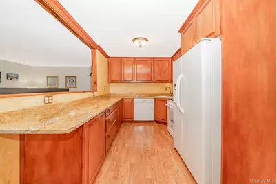 86-09 77th Avenue, Glendale, NY 11385 - Photo 14