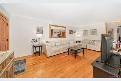 86-09 77th Avenue, Glendale, NY 11385 - Photo 6