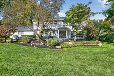 39 Hummingbird Drive, East Hills, NY 11576 - Photo 1