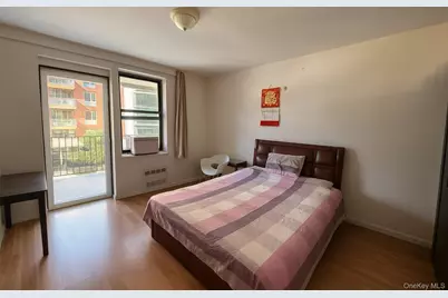 38-25 Parsons Boulevard #3H, Flushing, NY 11354 - Photo 8