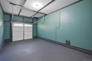 173 West End Ave, Shirley, NY 11967 - Photo 16