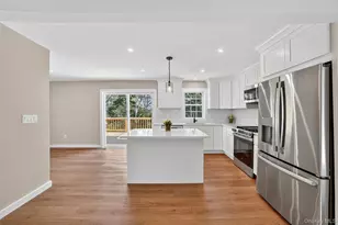 24 Ross Dr, Yorktown Heights, NY 10598 - Photo 10