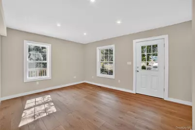 24 Ross Drive, Yorktown Heights, NY 10598 - Photo 8