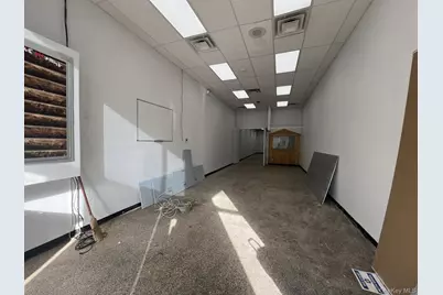 411 Jericho Turnpike, New Hyde Park, NY 11040 - Photo 6