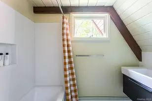 18 Niles Dr, Woodstock, NY 12498 - Photo 32