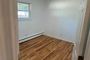 281 Fir Grove Rd, Ronkonkoma, NY 11779 - Photo 10