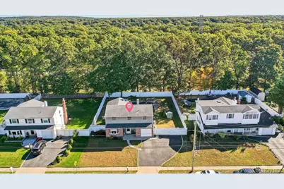 149 Avenue C, Holbrook, NY 11741 - Photo 24