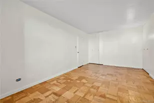 6120 Grand Central Pkwy, Forest Hills, NY 11375 - Photo 16