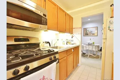 10 Bryant Crescent #2L, White Plains, NY 10605 - Photo 12