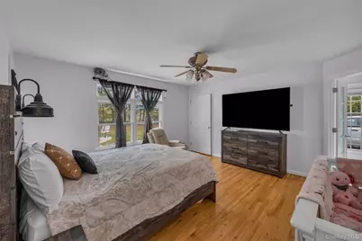 156 N Woods Road, Calverton, NY 11933 - Photo 24