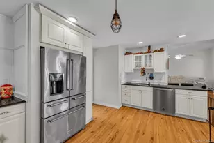 156 N Woods Rd, Calverton, NY 11933 - Photo 18