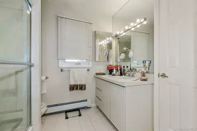 61 Mitchell Avenue, Plainview, NY 11803 - Photo 8