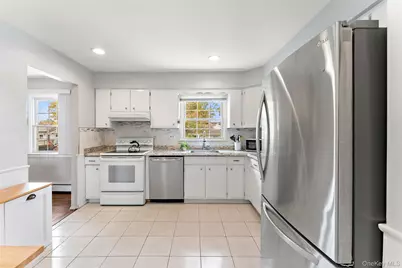 1699 Hanover Street, Yorktown Heights, NY 10598 - Photo 8