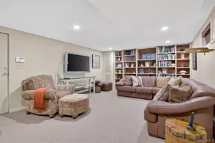 80 Walnut Dr, East Hills, NY 11576 - Photo 12