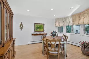 80 Walnut Dr, East Hills, NY 11576 - Photo 6