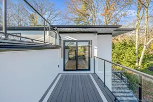 7 Riverview Terrace, Smithtown, NY 11787 - Photo 30