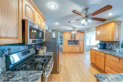 81 Kenwood Drive, Bohemia, NY 11716 - Photo 8