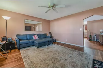 170 Wickfield Lane, North Babylon, NY 11703 - Photo 8