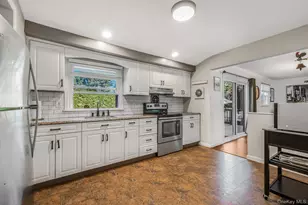 7 Plymouth St, Centereach, NY 11720 - Photo 14