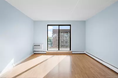 687 Bronx River Road #7C, Yonkers, NY 10704 - Photo 4