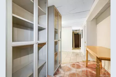 293 Pennsylvania Avenue, Roosevelt, NY 11575 - Photo 10