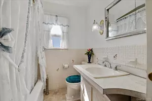 3520 Mallard Rd, Levittown, NY 11756 - Photo 16