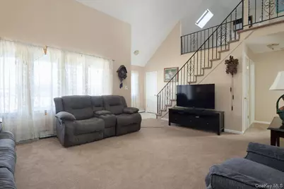31 Parente Lane N, Island Park, NY 11558 - Photo 6