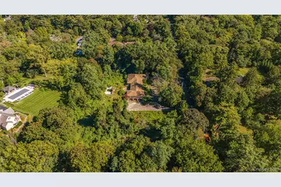 169 Middle Neck Road, Sands Point, NY 11050 - Photo 4