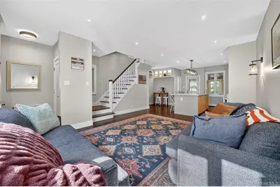 305 W 259th Street, Bronx, NY 10471 - Photo 4