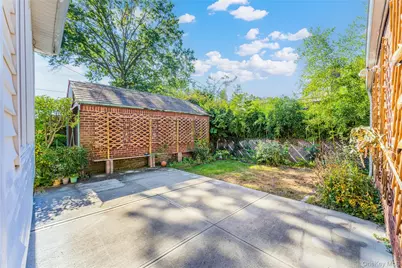 5612 212th Street, Bayside, NY 11364 - Photo 34
