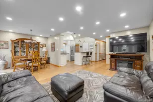 326 4th St, East Northport, NY 11731 - Photo 4