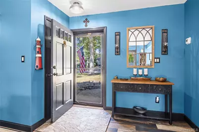 4 Model Court, Rocky Point, NY 11778 - Photo 8