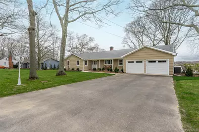 1225 Westview Drive, Mattituck, NY 11952 - Photo 4