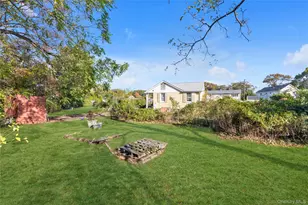 166 & 170 Woodrow Pkwy, West Babylon, NY 11704 - Photo 10