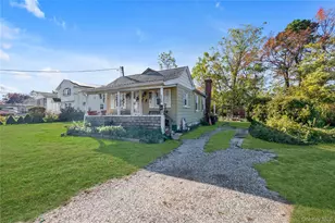 166 & 170 Woodrow Pkwy, West Babylon, NY 11704 - Photo 2