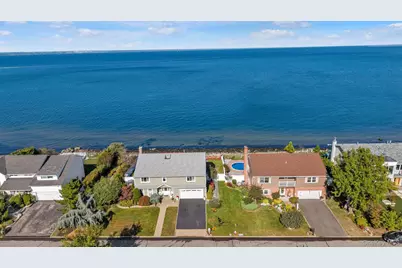 43 Oak Point Drive N, Bayville, NY 11709 - Photo 2